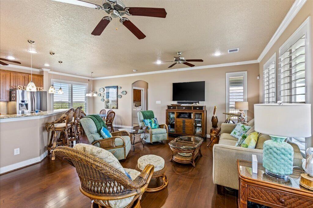 Photo of Bedroom in Bermuda Beach