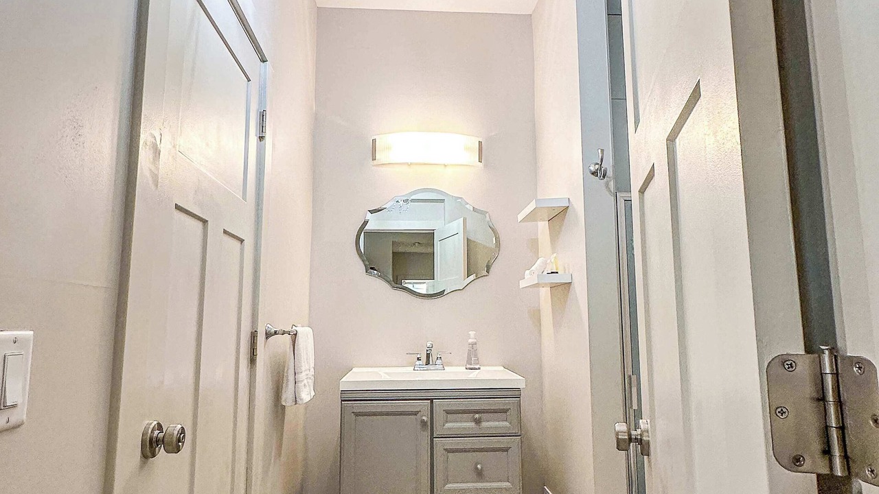 Photo of Bathroom in Burns Park