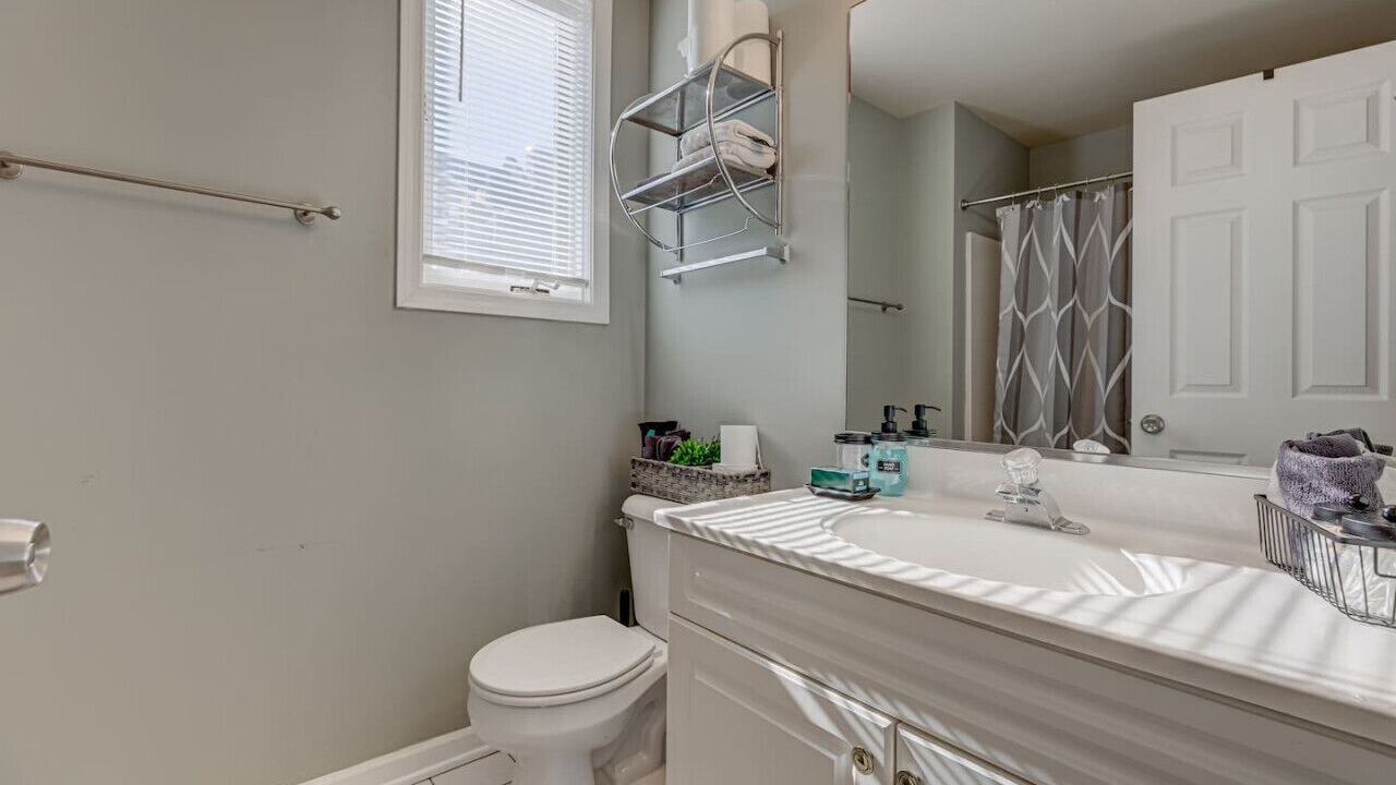 Photo of Bathroom in Pulaski Park