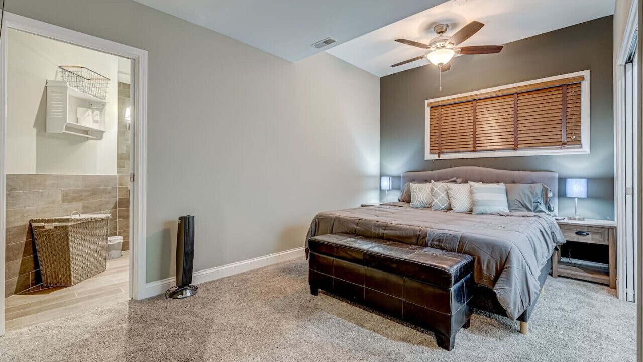 Photo of Bedroom in Pulaski Park