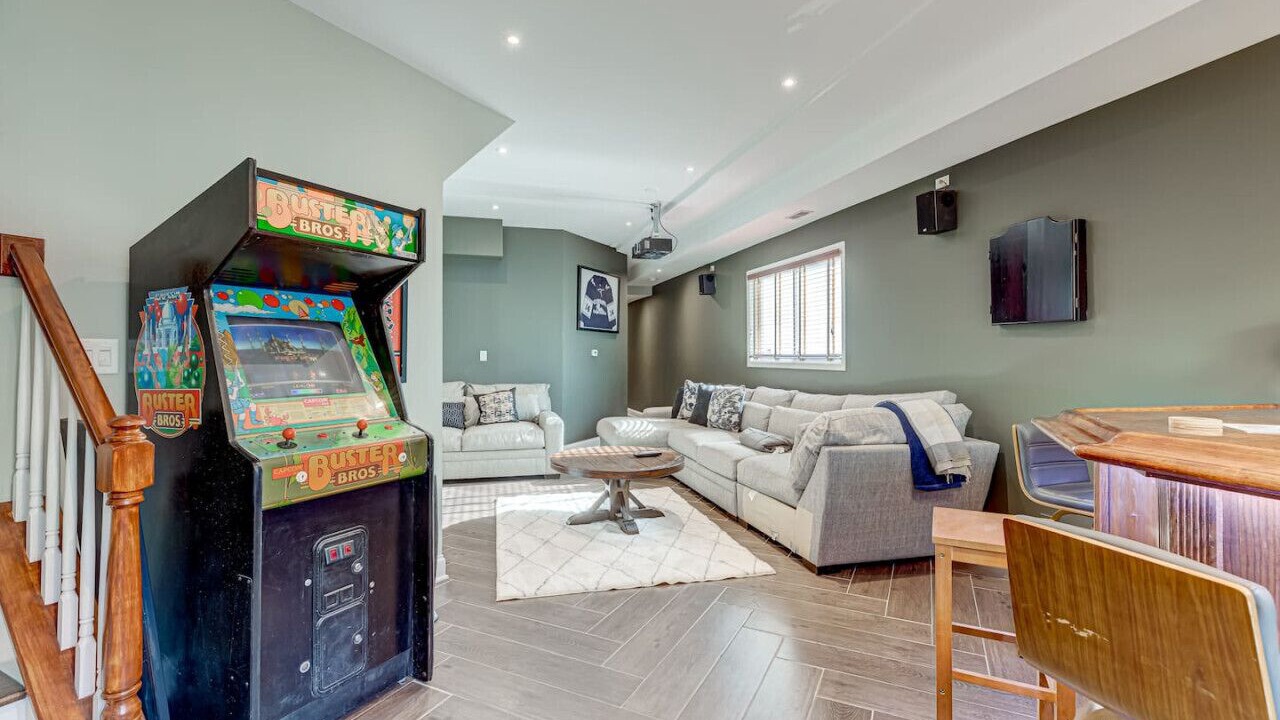 Photo of Livingroom in Pulaski Park
