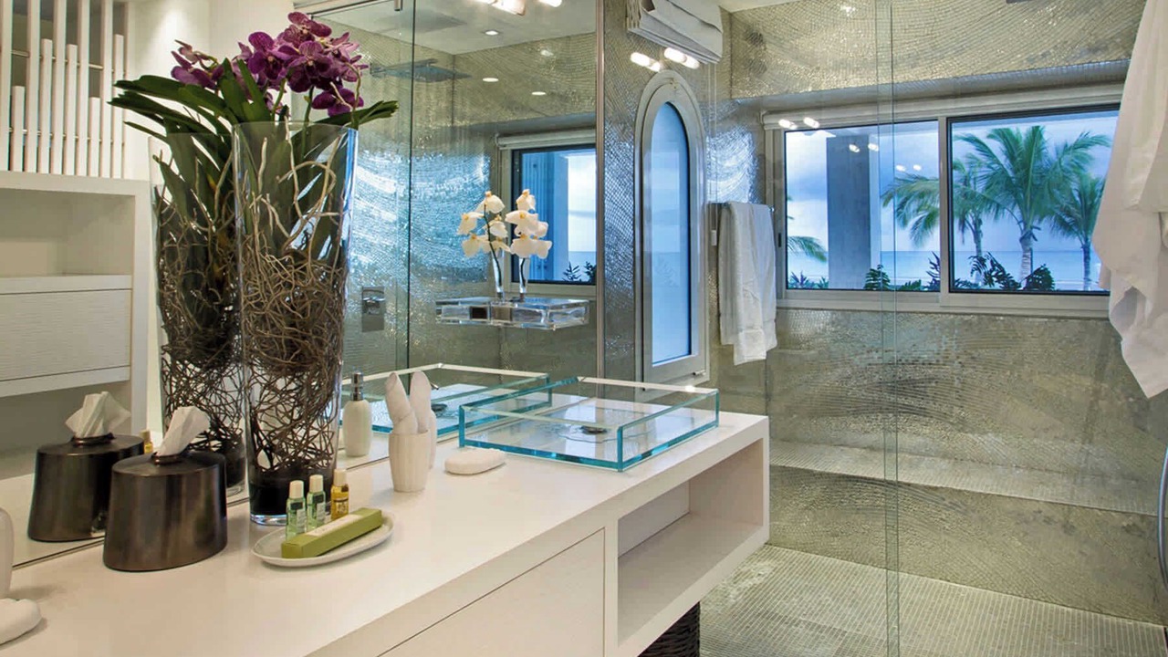 Photo of Bathroom in Plum Bay