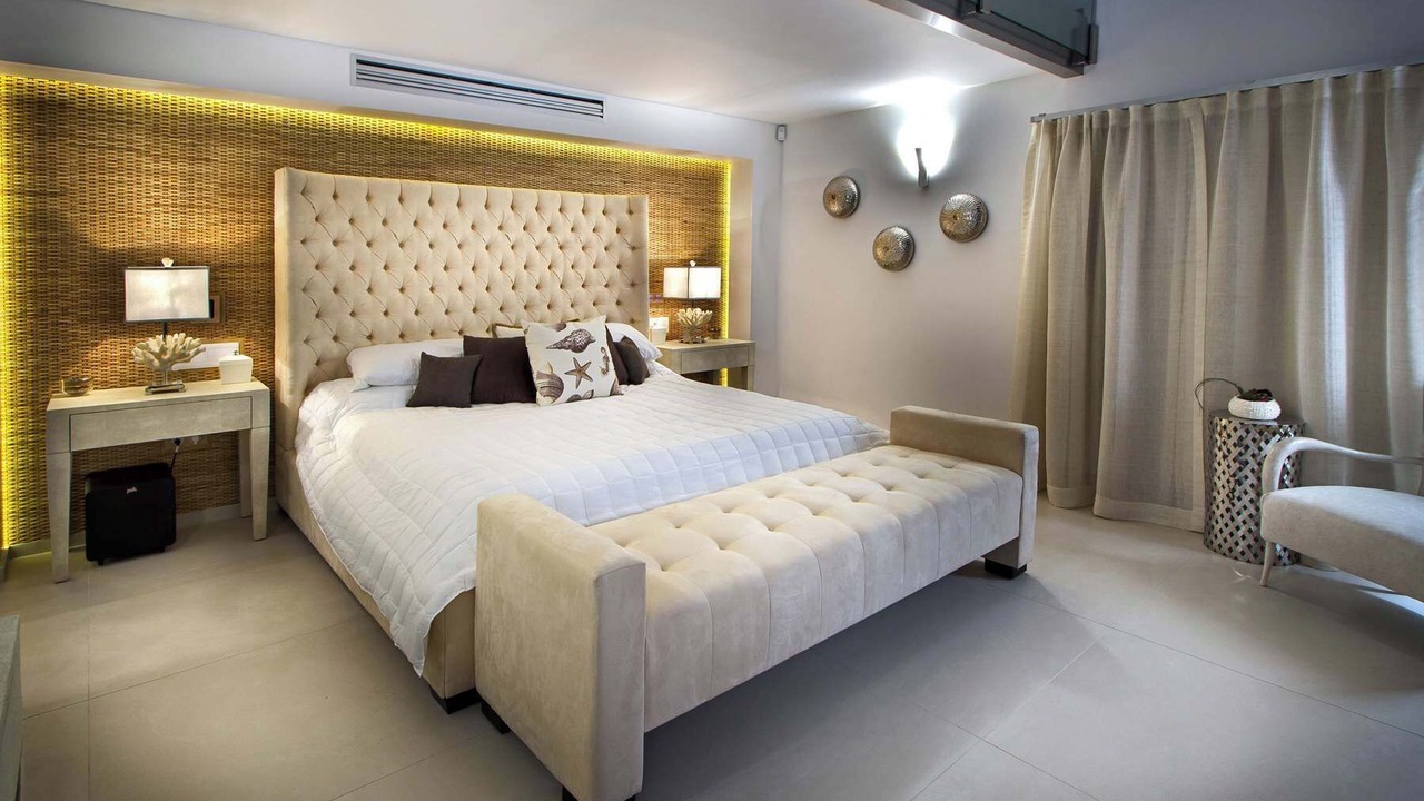 Photo of Bedroom in Plum Bay