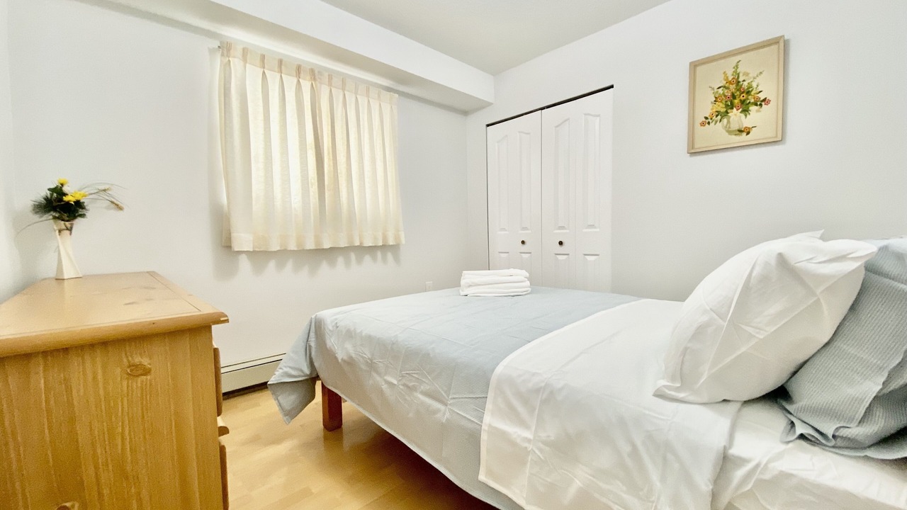 Photo of Bedroom in Metrotown