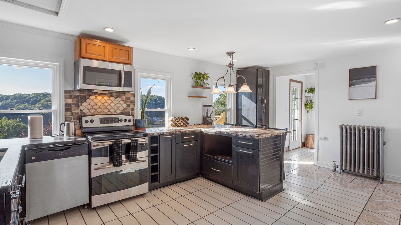 Photo of Kitchen in Westside Norwich