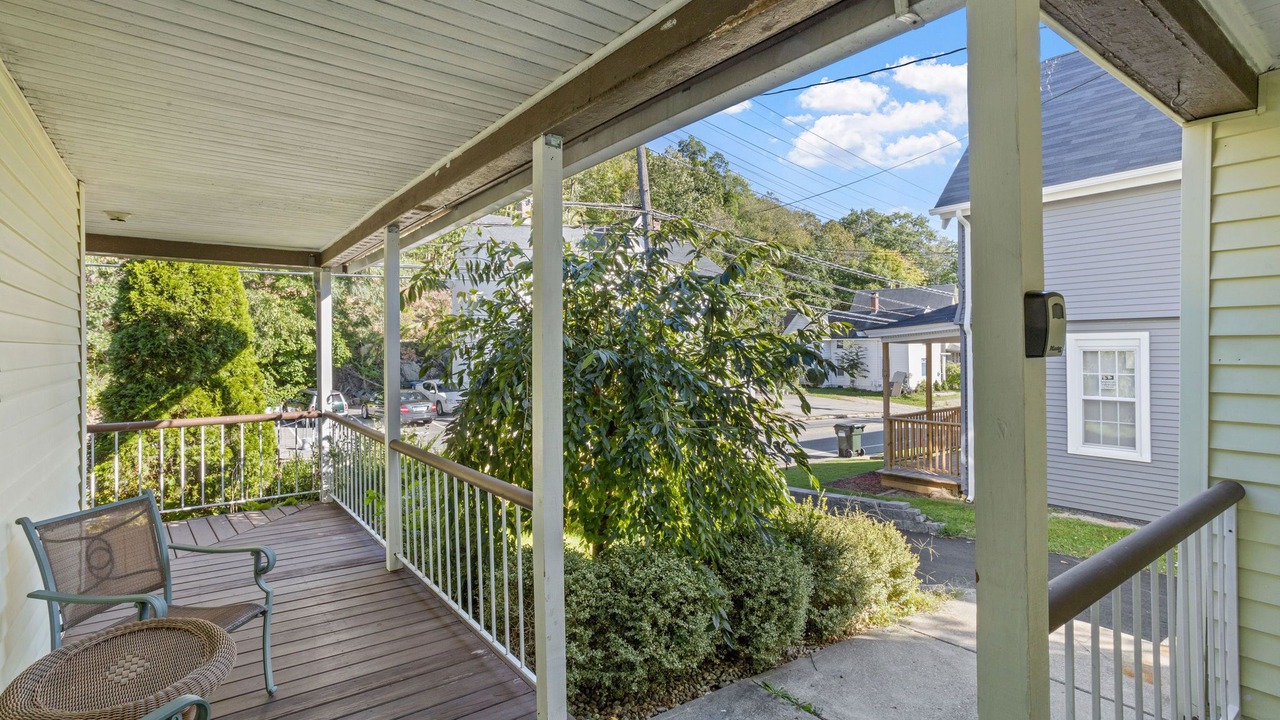 Photo of Patio Balcony in Westside Norwich