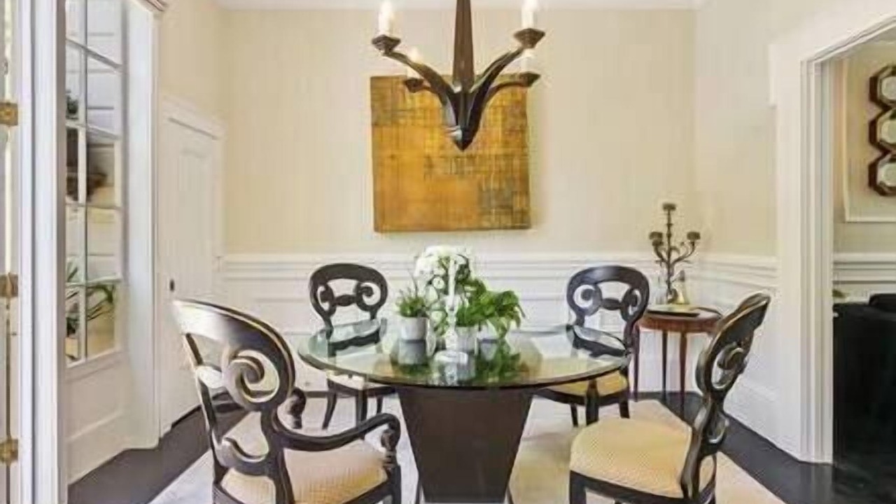 Photo of Livingroom in Lower Pacific Heights