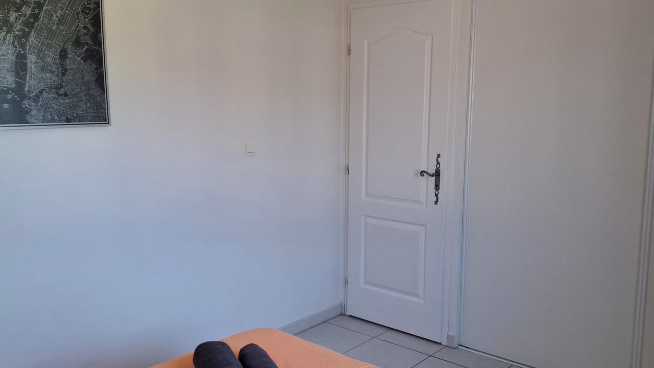 Photo of Bedroom in Beaumes-de-Venise