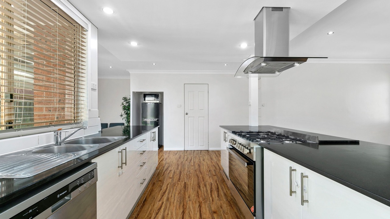 Photo of Kitchen in Stanhope Gardens
