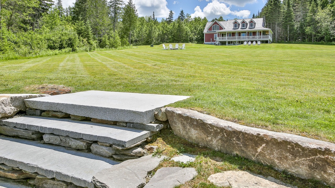 Photo of Outdoor in Glover