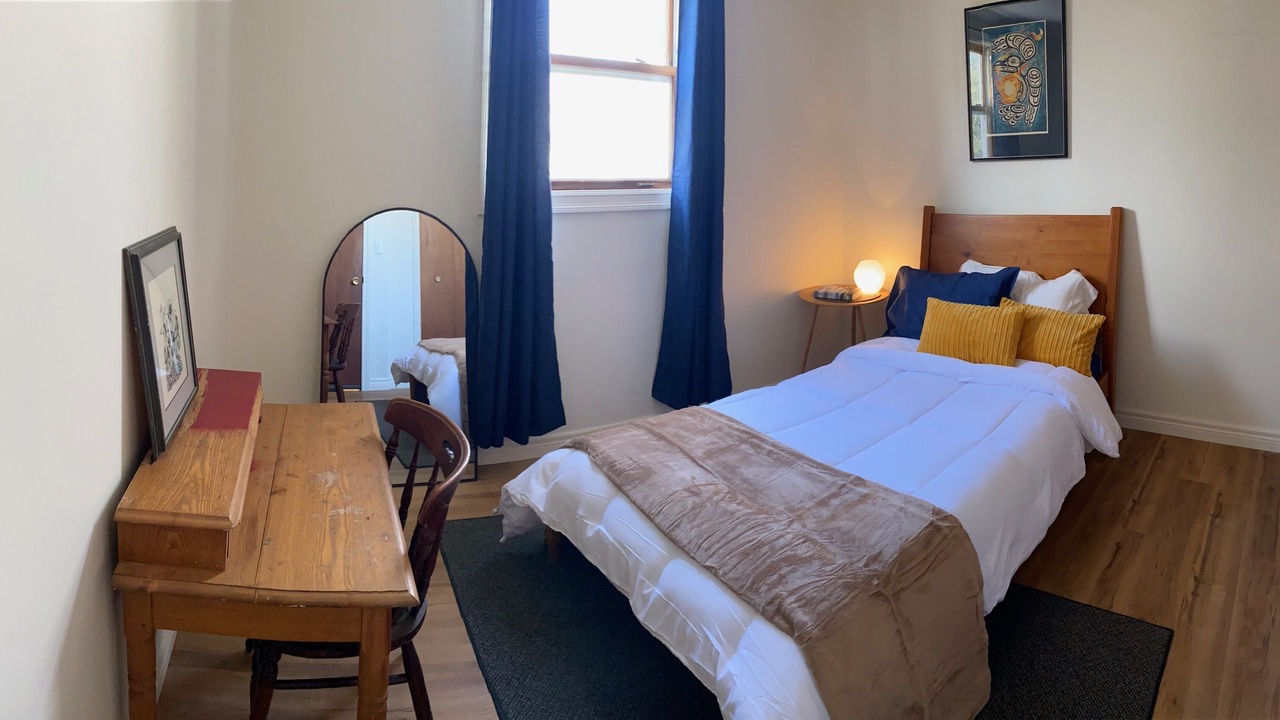 Photo of Bedroom in Warren Grove