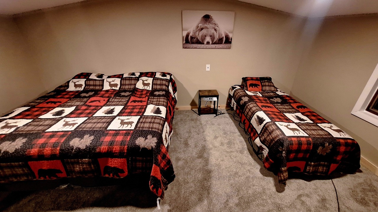 Photo of Bedroom in Colebrook