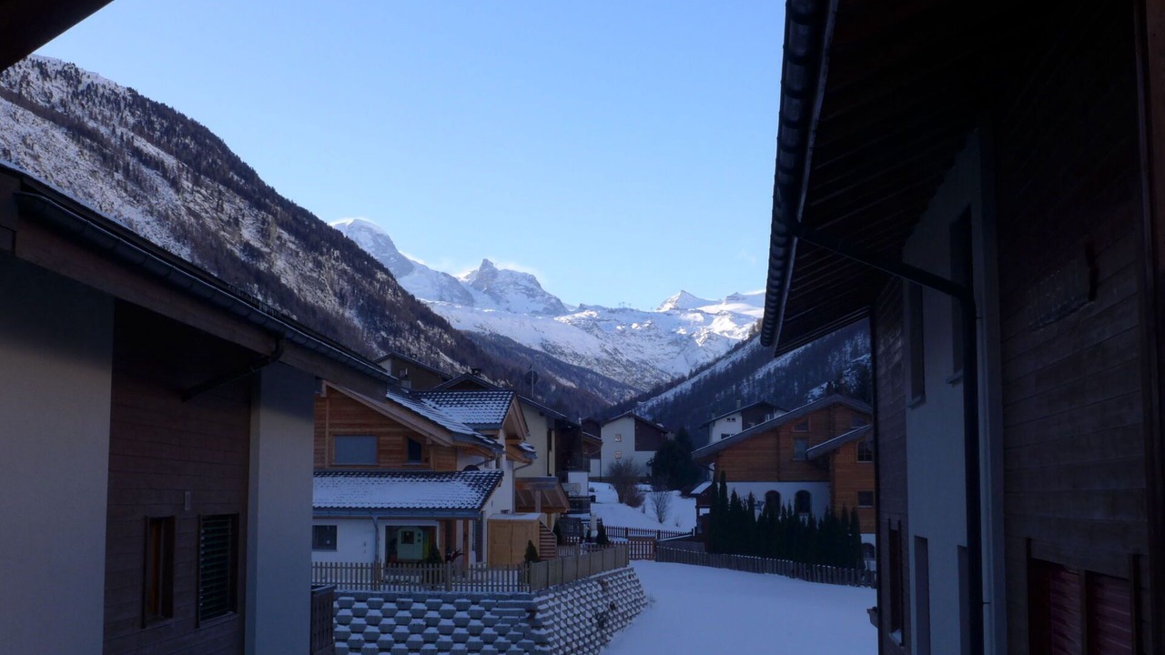 Photo of Others in Taesch