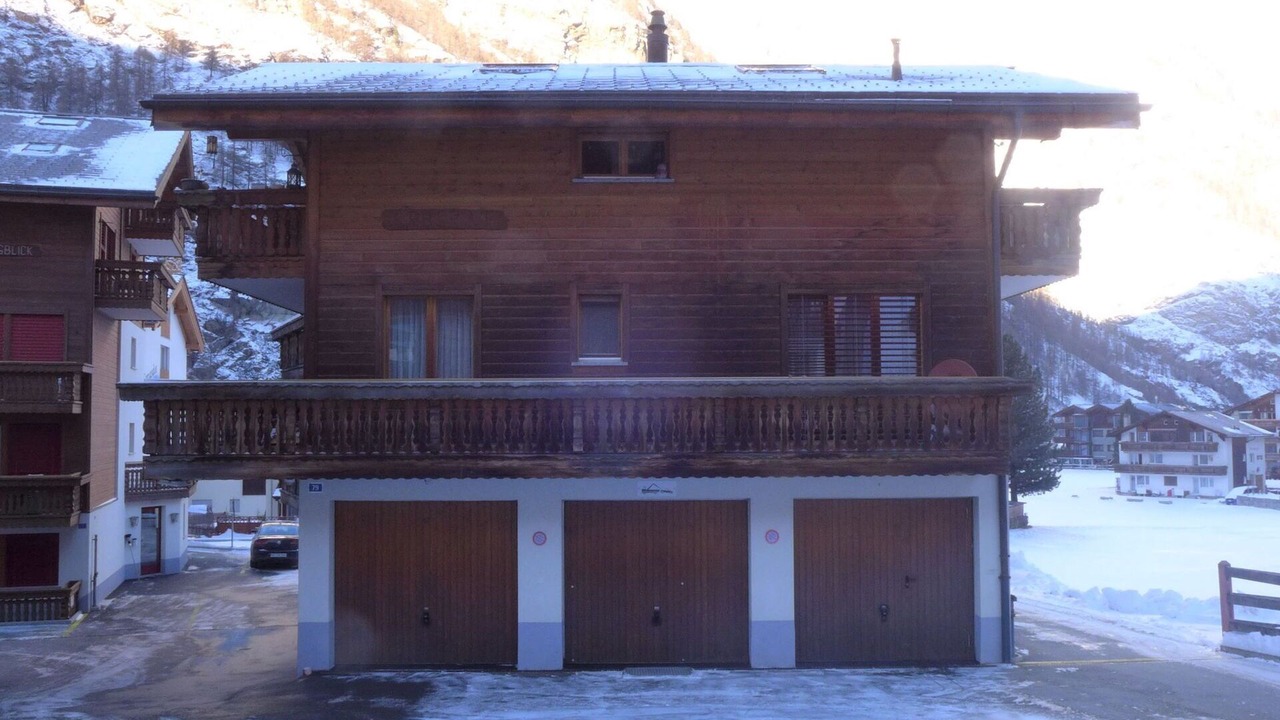 Photo of Others in Taesch
