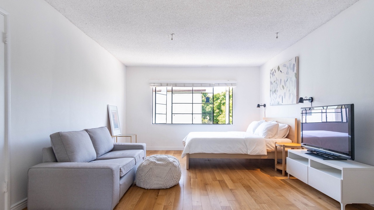 Photo of Bedroom in Westlake
