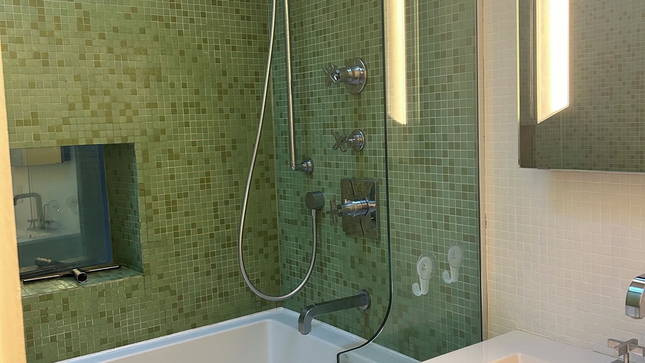 Photo of Bathroom in Eureka Valley