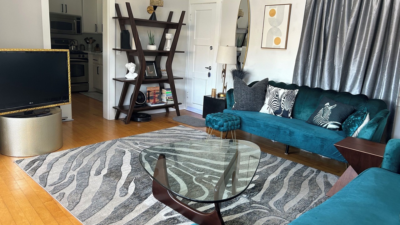 Photo of Livingroom in Eureka Valley