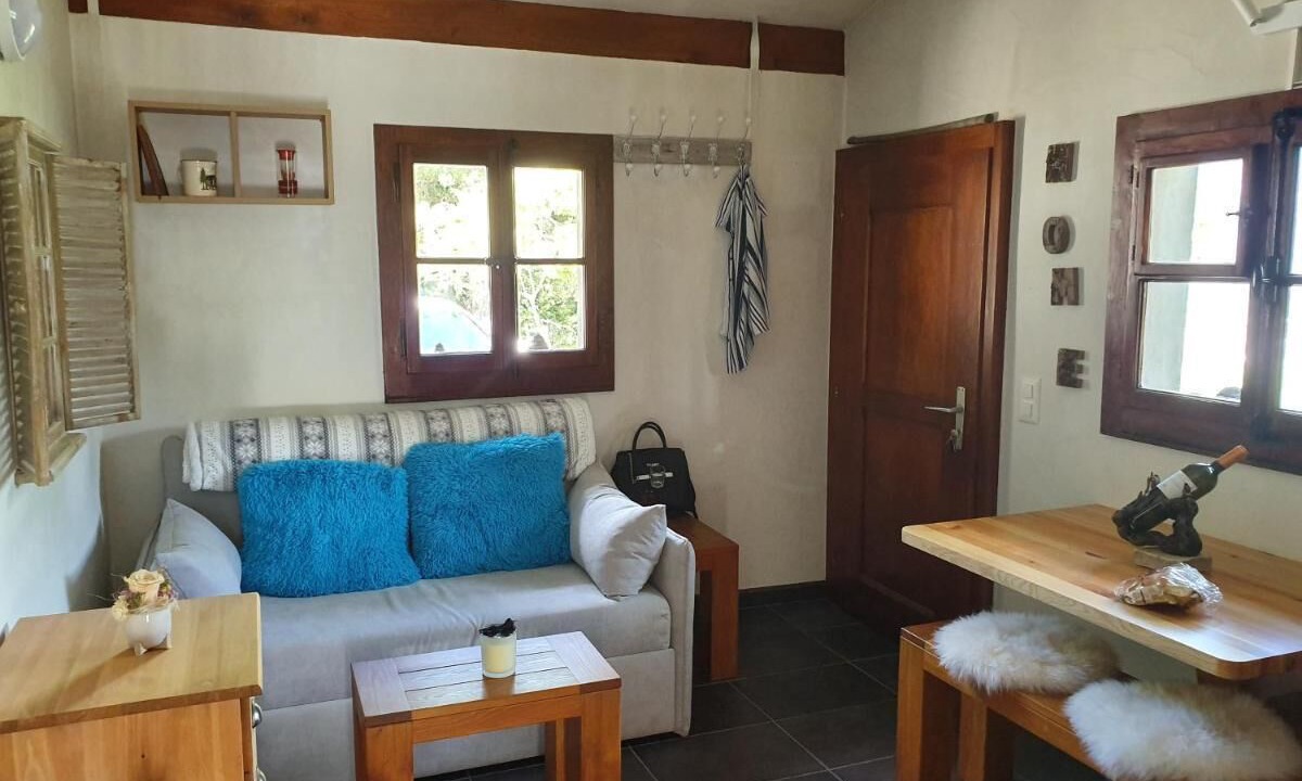 Photo of Livingroom in Fully