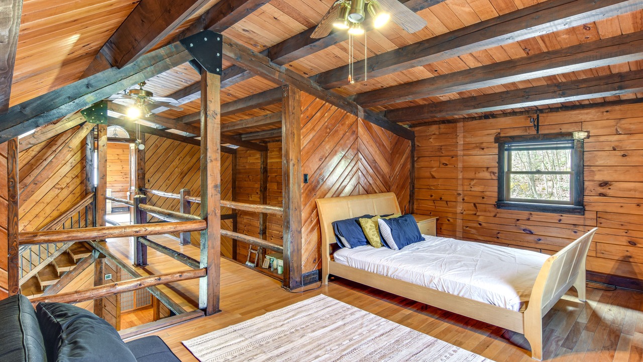 Photo of Bedroom in Lock Haven