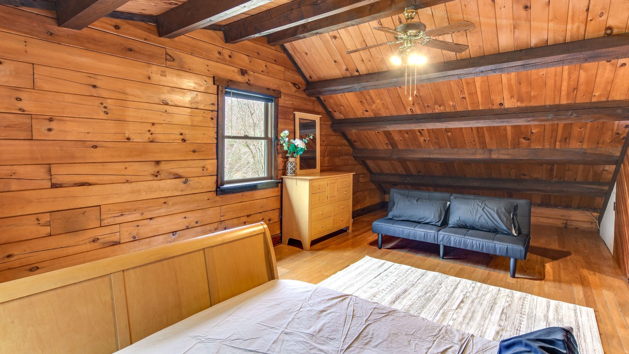 Photo of Bedroom in Lock Haven