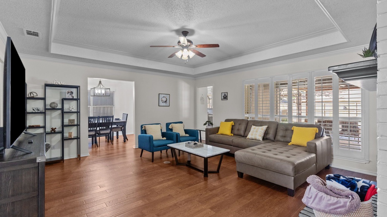 Photo of Livingroom in Keller