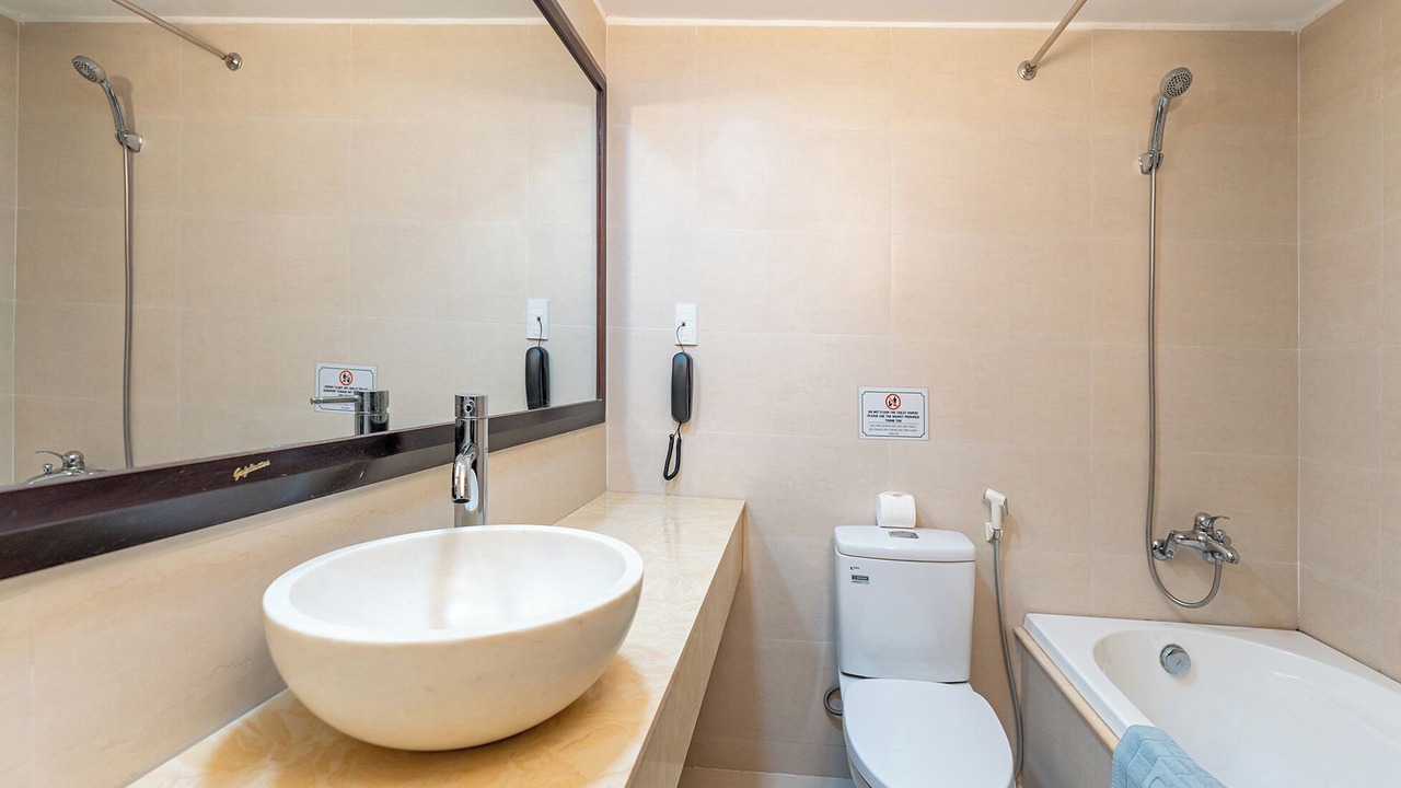 Photo of Bathroom in Cam Pho