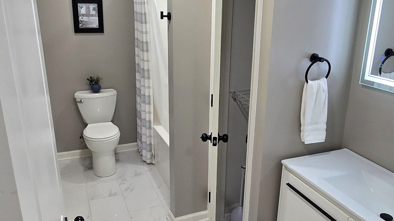 Photo of Bathroom in Collegedale