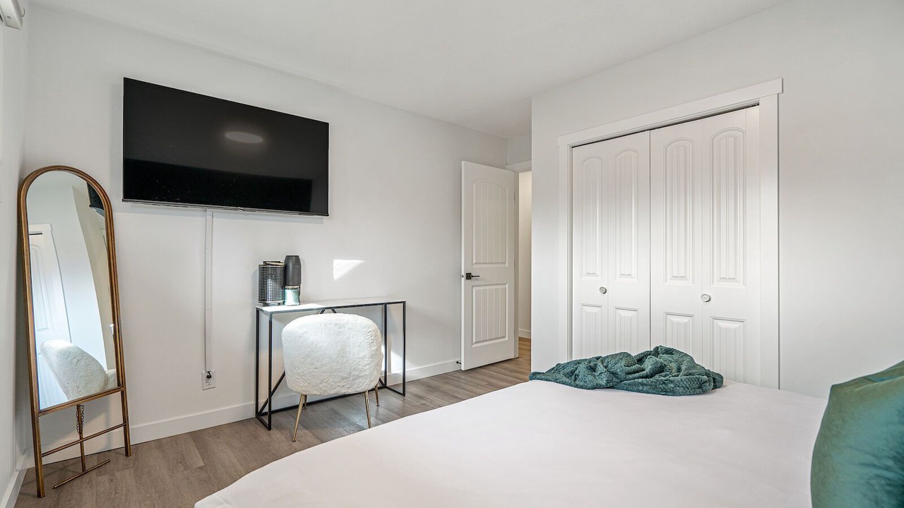 Photo of Bedroom in Southeast Calgary