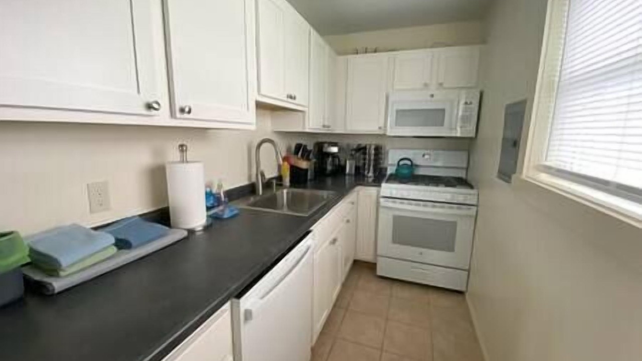 Photo of Kitchen in Alburg