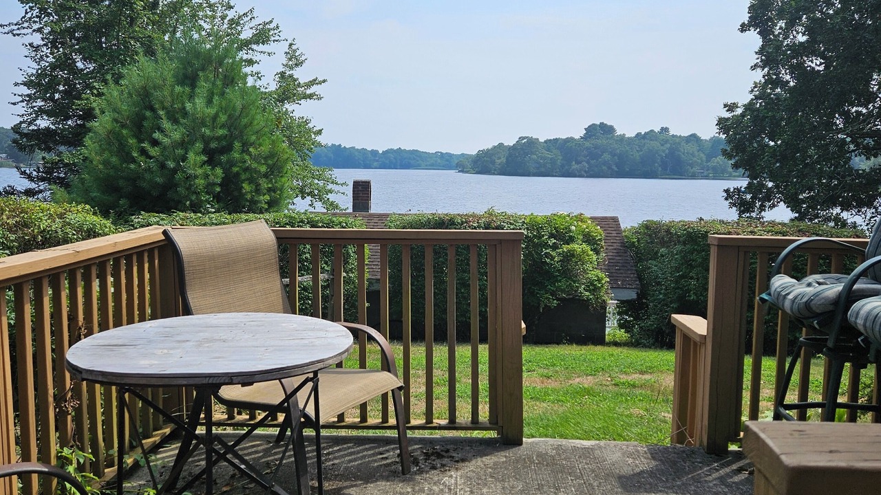 Photo of Outdoor in Kenyon