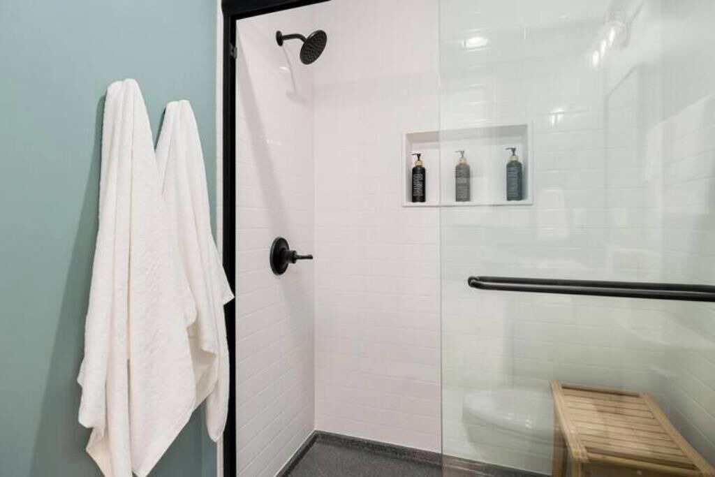 Photo of Bathroom in Washington