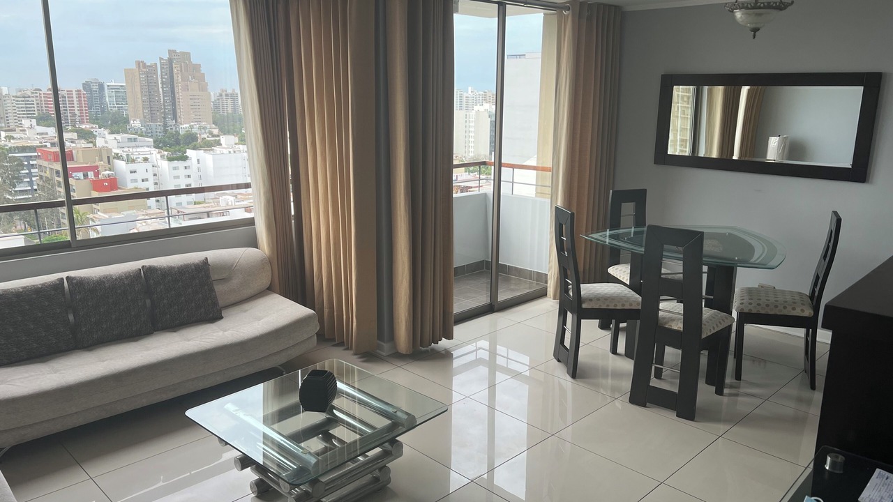 Photo of Livingroom in Lince