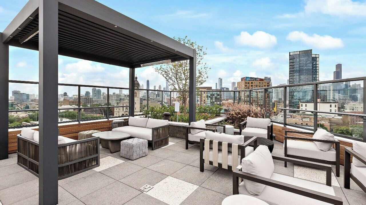 Photo of Patio Balcony in West Town