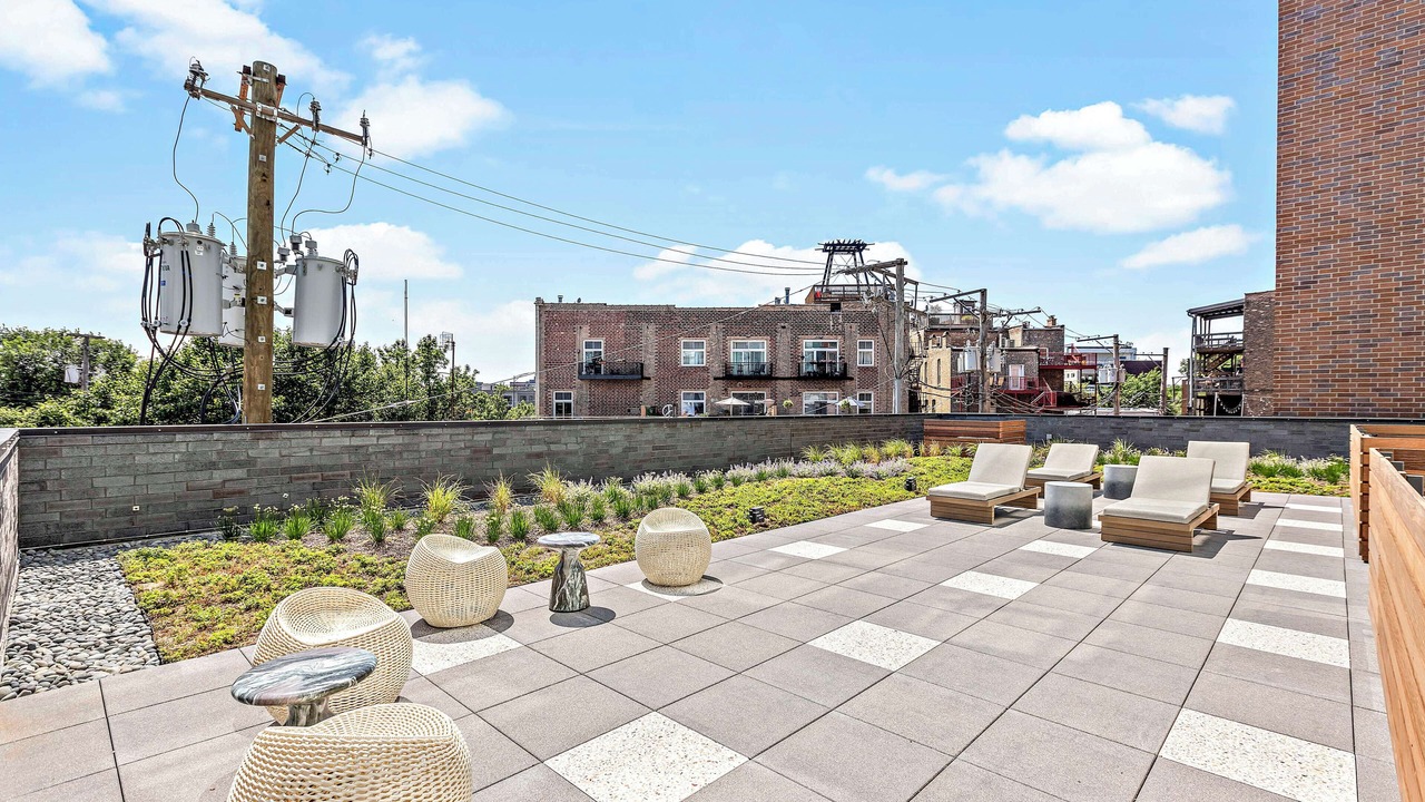 Photo of Patio Balcony in West Town