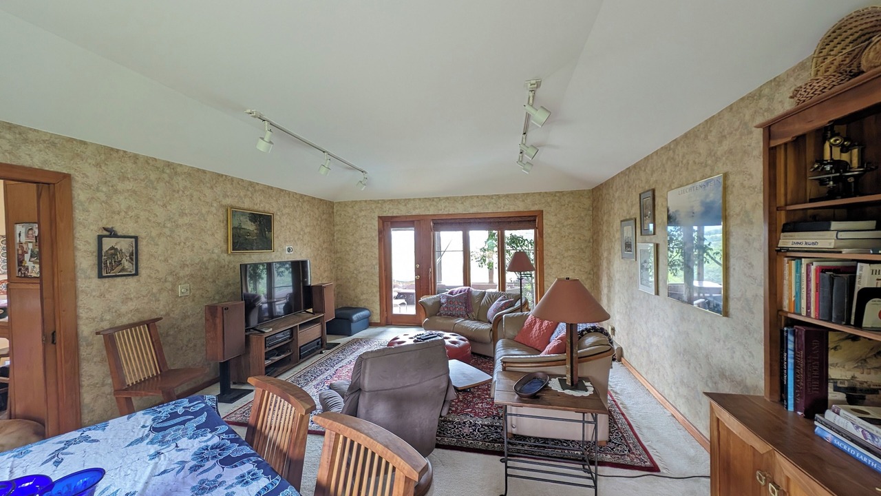 Photo of Livingroom in Greensboro