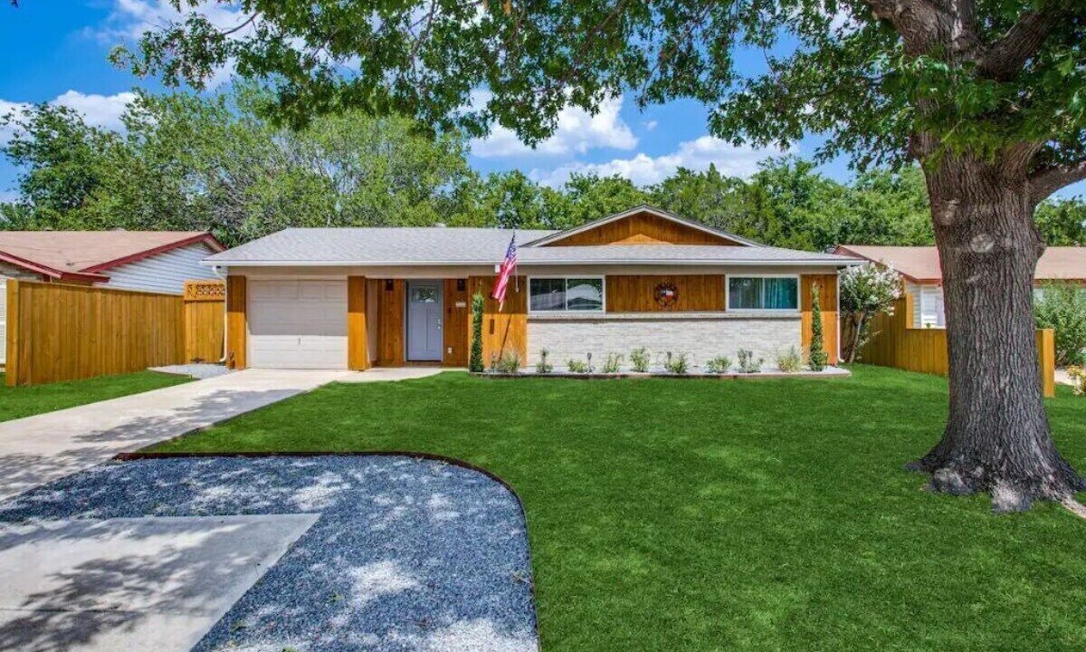 Photo of Outdoor in Grapevine