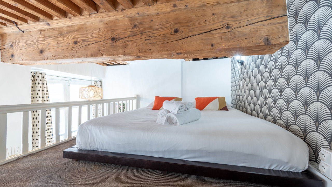 Photo of Bedroom in Terreaux - Bat d'argent