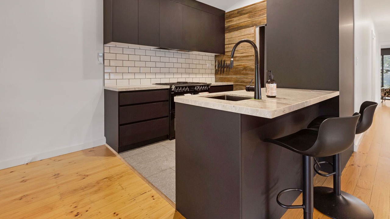 Photo of Kitchen in Raymond Island