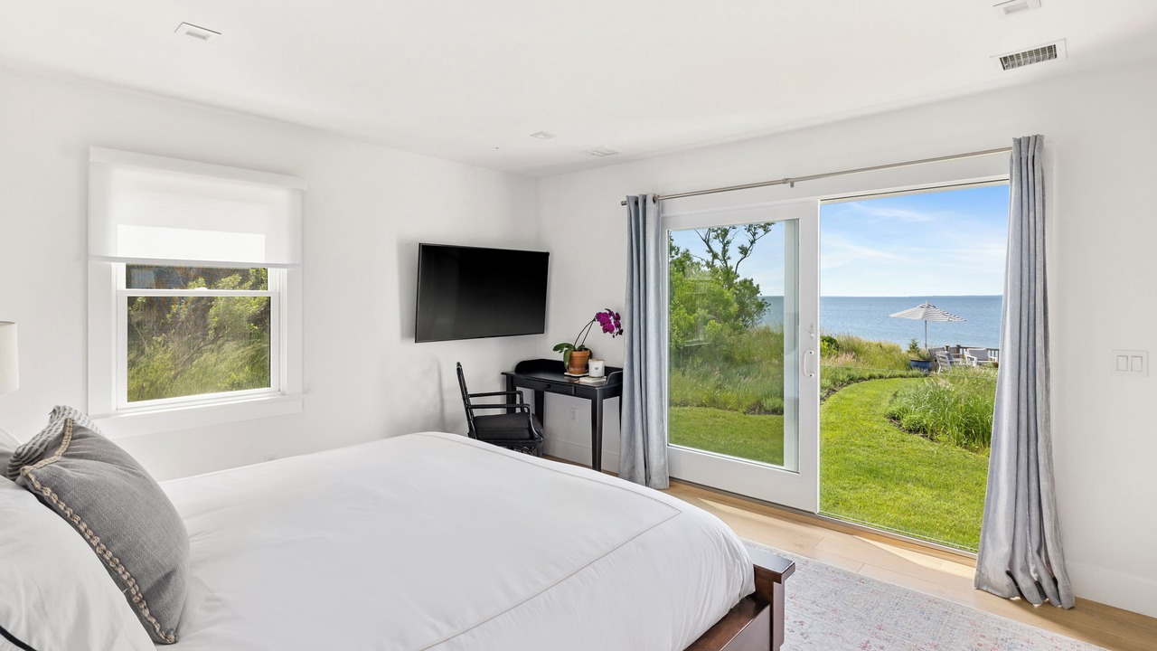 Photo of Bedroom in Hamptons