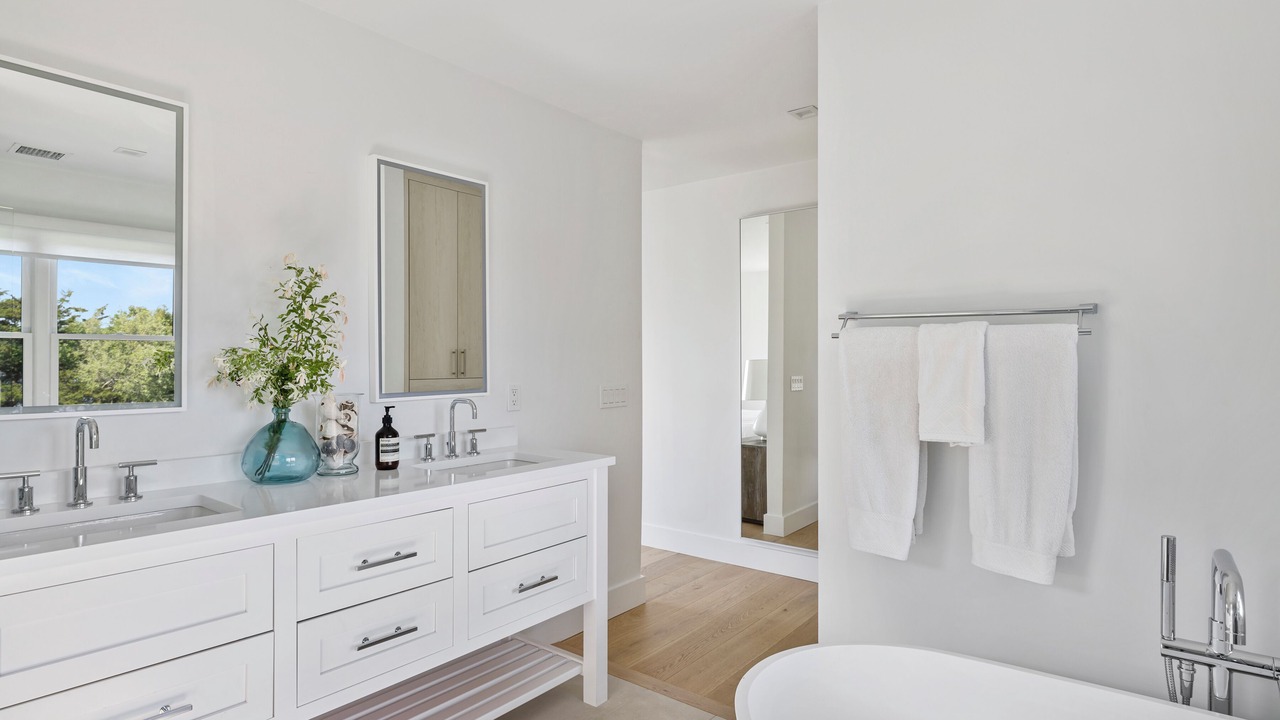 Photo of Bathroom in Hamptons