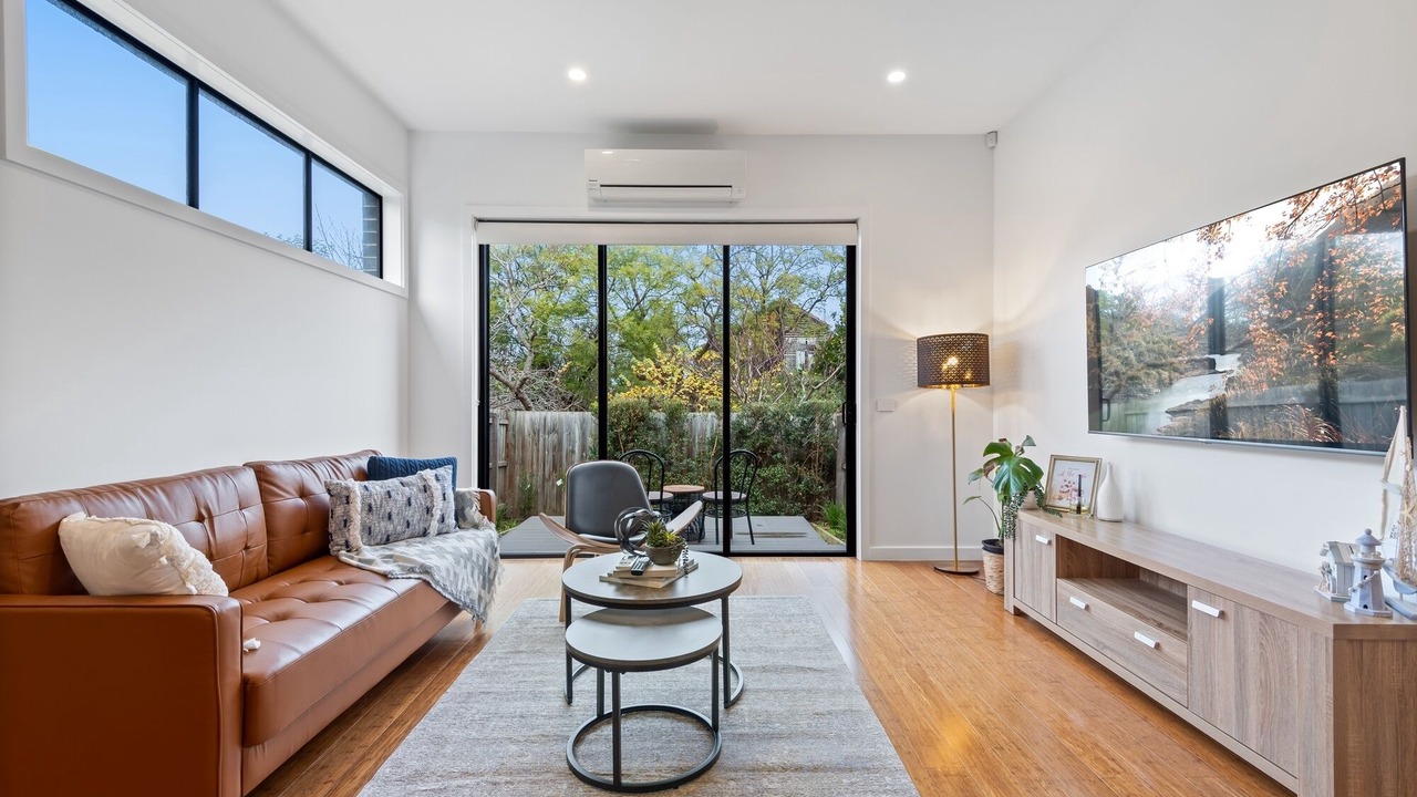 Photo of Livingroom in Brunswick West