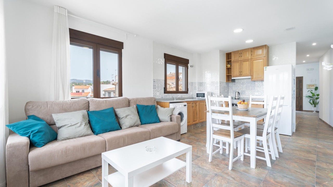 Photo of Livingroom in Benafer