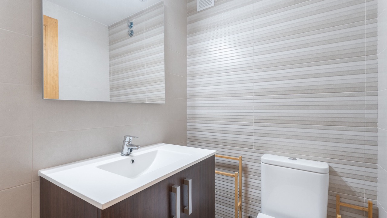 Photo of Bathroom in Benafer