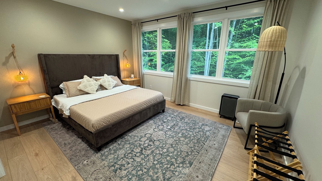 Photo of Bedroom in Spring Lake