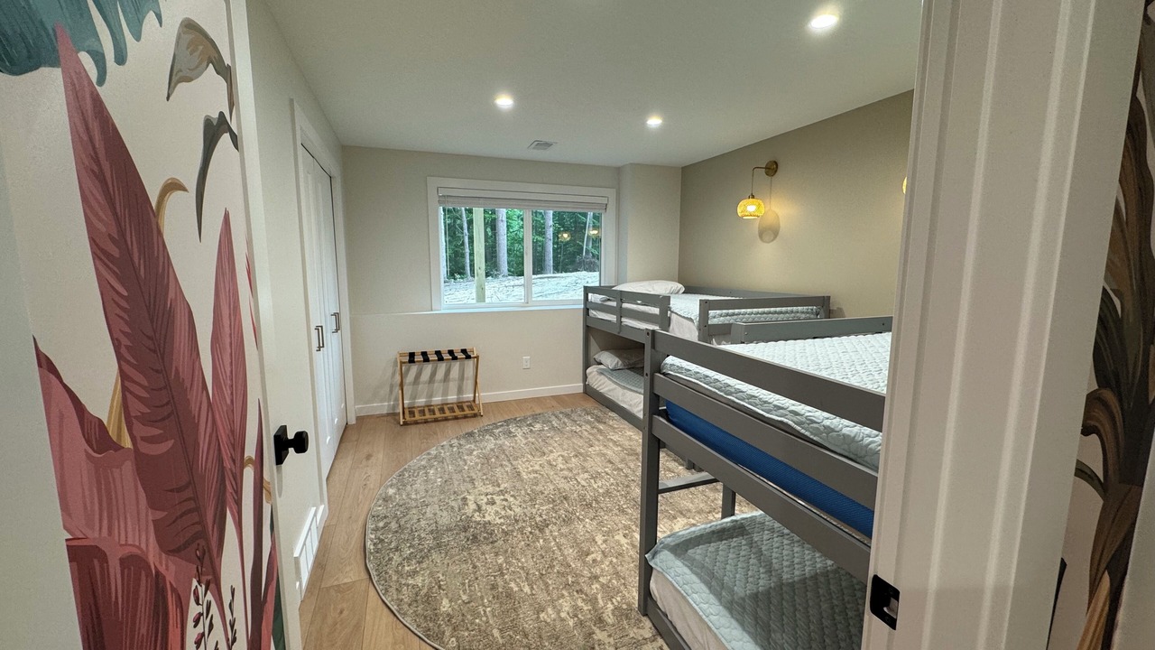 Photo of Bedroom in Spring Lake