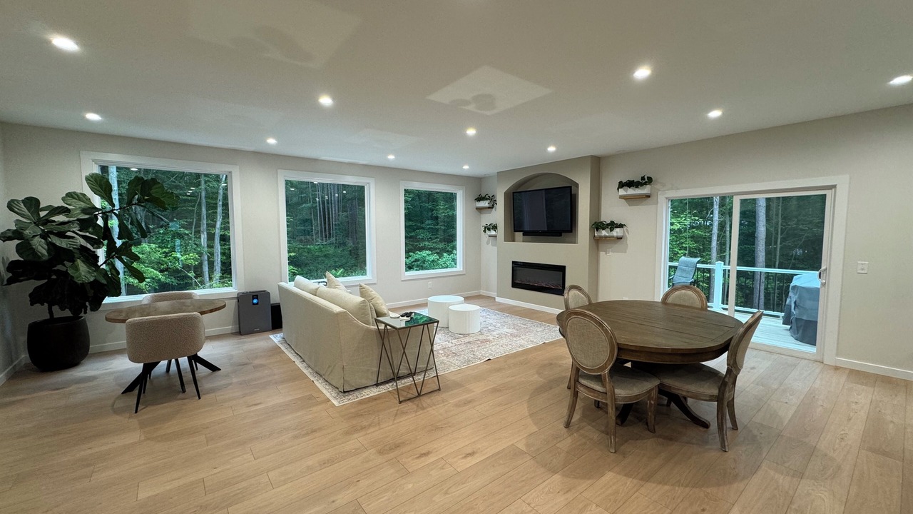 Photo of Livingroom in Spring Lake