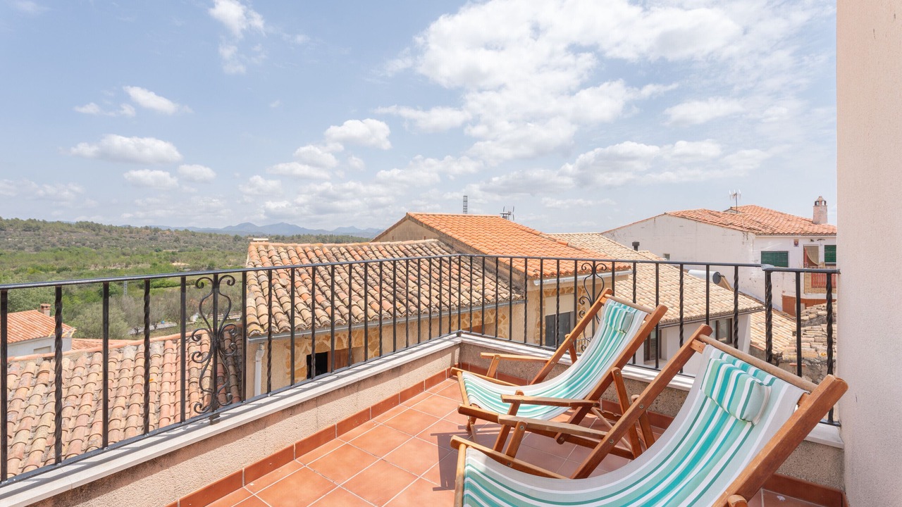 Photo of Outdoor in Benafer