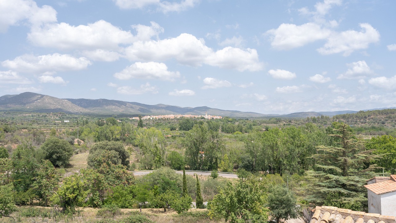 Photo of Others in Benafer