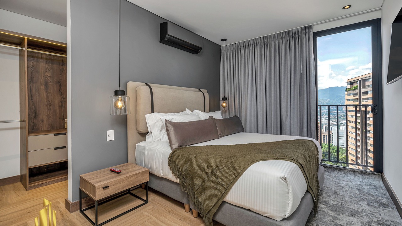 Photo of Bedroom in La Florida