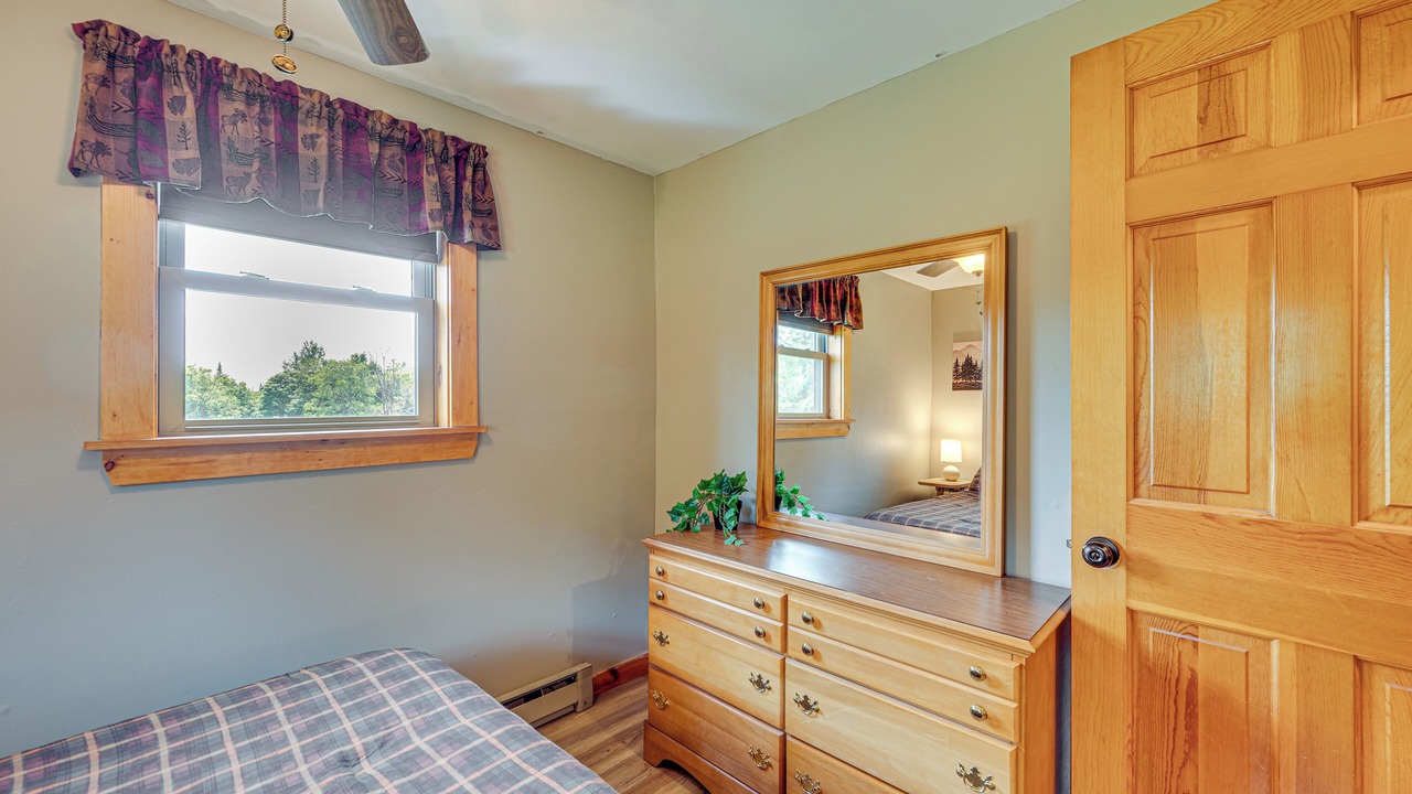 Photo of Bedroom in Walden